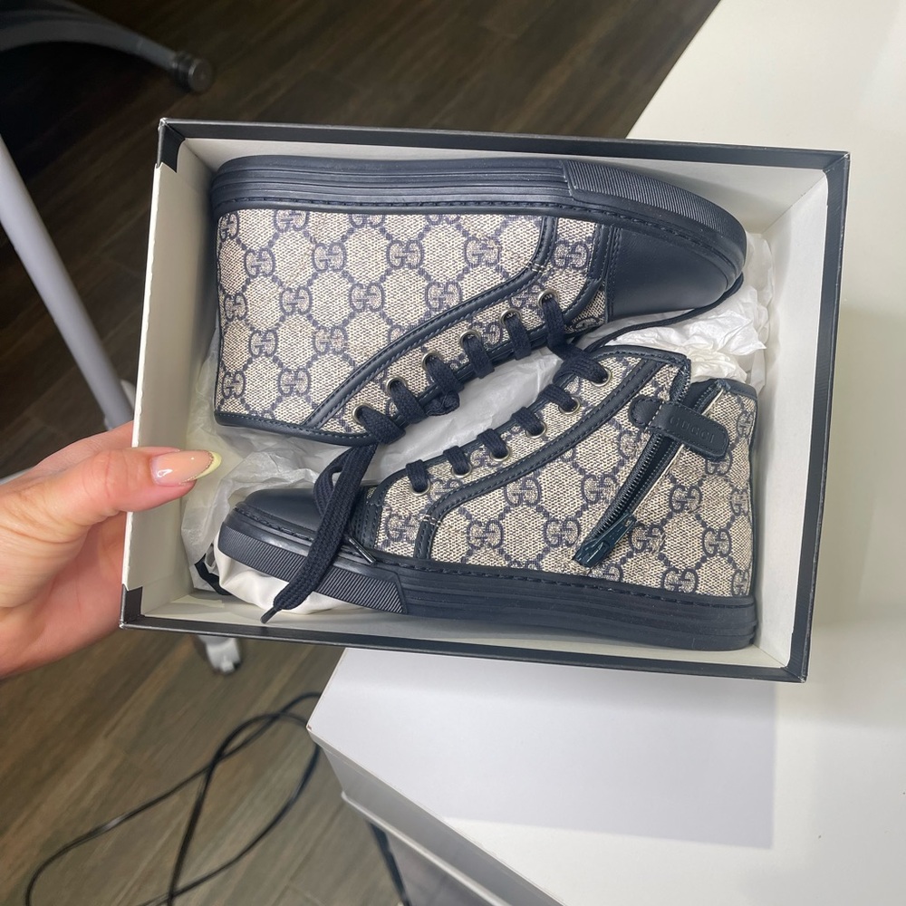 Gucci Cream and Blue Sneakers Iconic Style